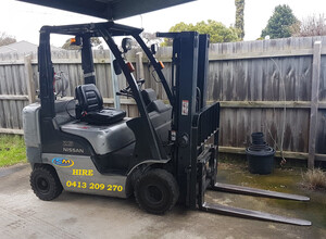 SMForklifts Pic 5 - Forklift Hire