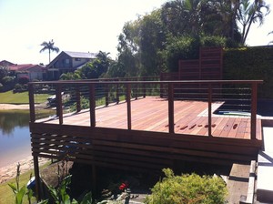 Wallace and Wallace Constructions Pty Ltd Pic 5 - Deck at Selkirk St