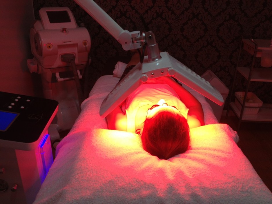 Redefine Skin Studio Pic 1 - LED Light Therapy