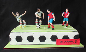 ColorDrama Cakes Pic 4 - Soccer themed cake with handmade edible figurines