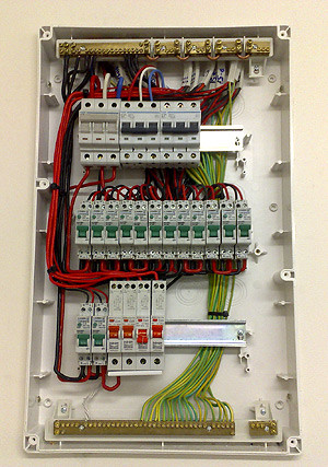 Pierside Electrical Solutions Pic 3