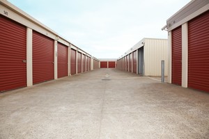 Sentry Self Storage Pic 5 - Clear access to all units