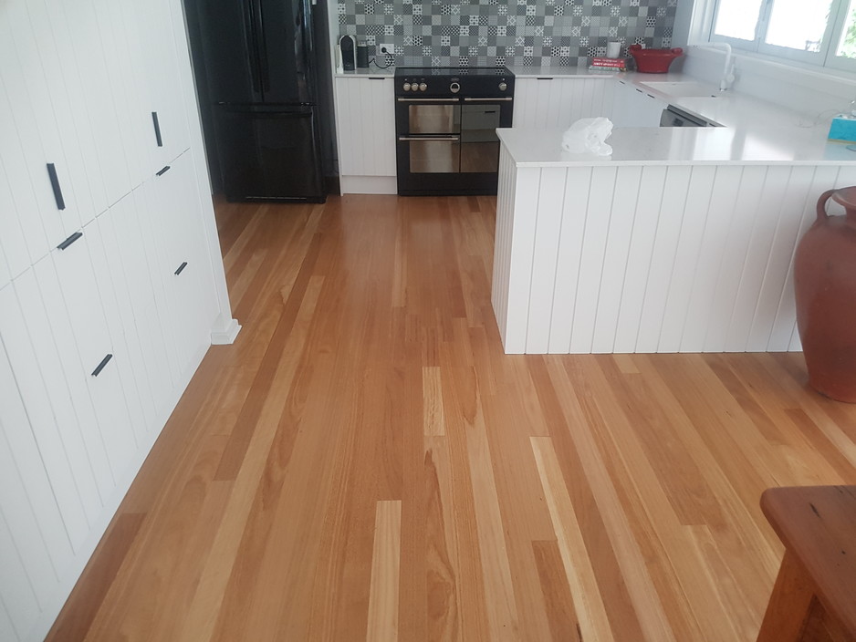 South Coast Parquetry Flooring Pic 1 - Blackbutt with loba satin