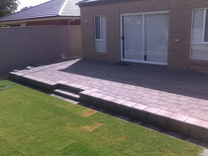 Mattner Paving & Landscaping Pic 4