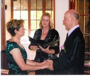 Marriage Celebrant Marilyn Dreher Pic 2