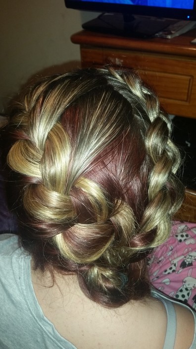 Samantha's Hair Affair Pic 1 - Frozen hair do