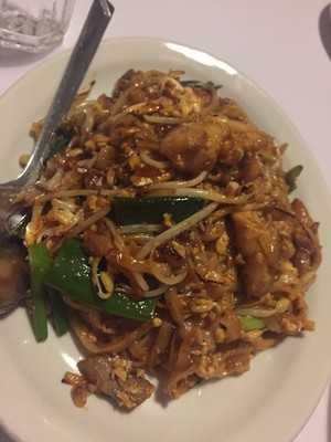 Rose Garden Thai Restaurant Pic 5 - Pad Thai