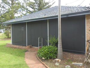 Outside Concepts WA Pic 3 - Cafe blinds in shadeview fabric