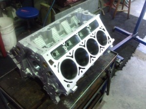 Regan Engine Reconditioners Pic 5 - V8 Block Bored Honed Decked