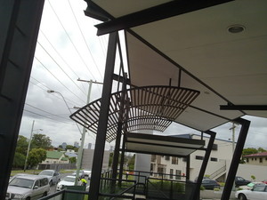 Aluminium Fencing and Louvre Applications Pic 3