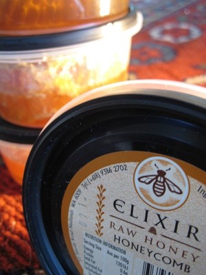 Elixir Honey Pic 3 - Elixir Honeycomb straight from the hive