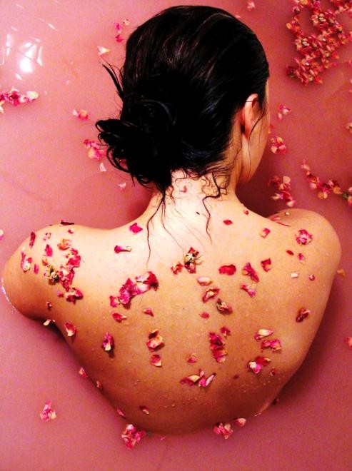 Spa Sublime Pic 1 - pink spa bath