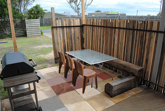 @Rocky Point Pic 1 - BBQ area Rocky Point Holiday House