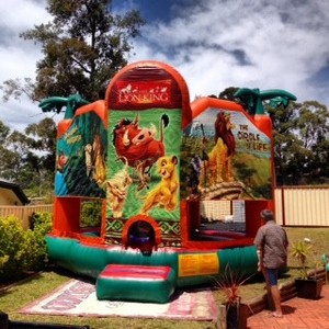 South Coast Jumping Castles Pic 4