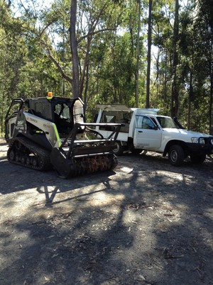 Reeper Mulching Pic 3 - Lunch time