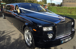 Krystal Limousines Pic 2 - Rolls Royce Phantom