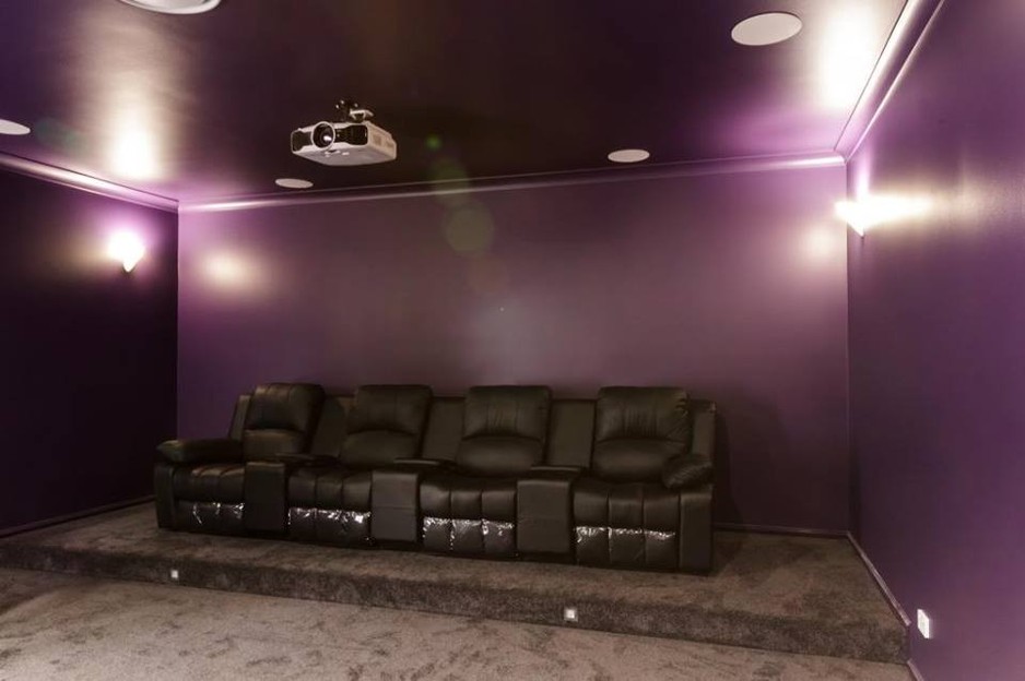 Universal Home Theatre Pic 1