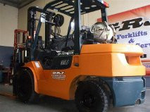 Melbourne Forklift Hire Pic 1 - Quality Hire Forklifts