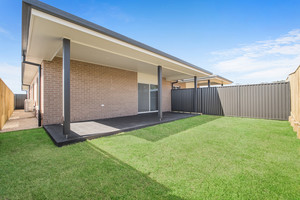 BruCorp Building Pty Ltd Pic 4 - Main dwelling alfresco with functional back yard