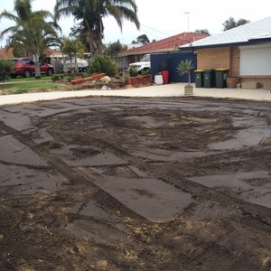 DNS Earthworks Pic 4 - Pre turf soil mix supply and spreading