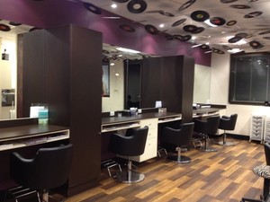 Smart Alex Hairdressing Pic 3