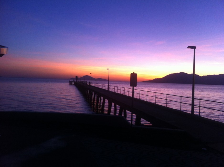 Master Bait and Tackle Pic 1 - Sunrise on the Cardwell Jetty