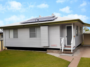 Abbey Thermalboards Pic 2 - ABBEY Vinyl Cladding House Rockhampton