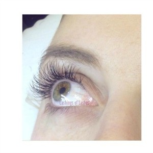 Eyelash Extensions  in Seaford Pic 3