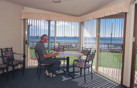 Mac's Beachfront Villas Pic 1 - The Macs Beachfront Villas Wallaroo Yorke Peninsula South Australia