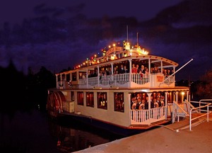 Nepean Belle Paddlewheeler Pic 5 - Party Party Party on our evening banquet cruise complete with a DJ great for celebrations