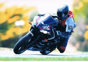 Sydney Motorbike Network Pic 5 - Yamaha R6 track or road bike hire from Sydney Motorbike Network