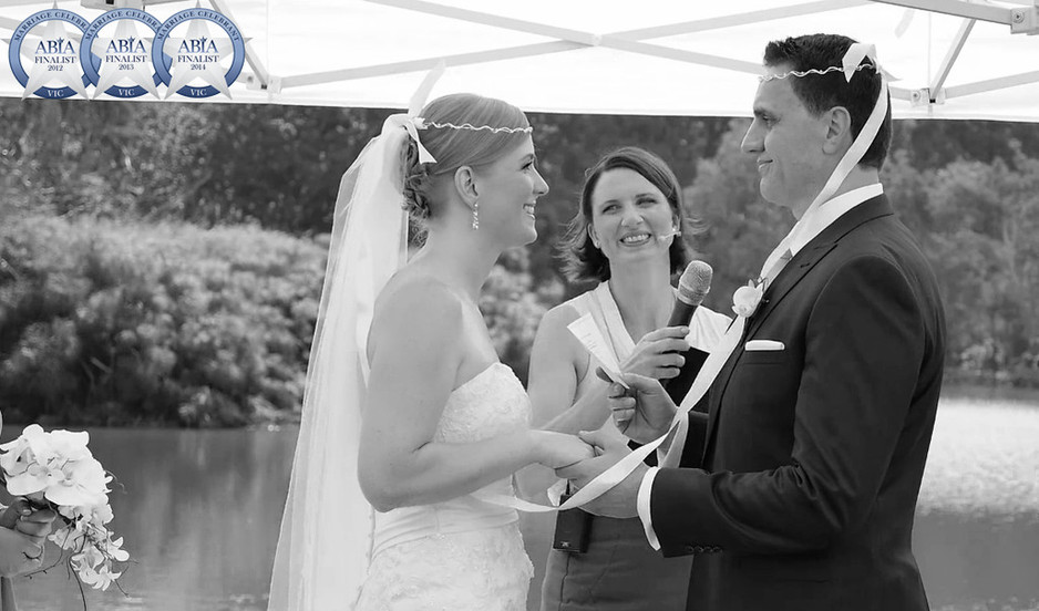 Simply Celebrant Pic 1 - Melbourne Botanic Gardens Wedding