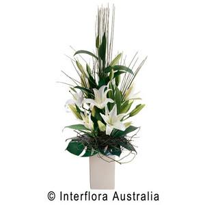 Robina Town Florist Pic 2 - Flower arrangements for vases