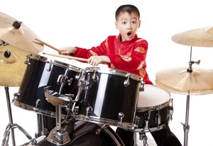 Music Express Robina Pic 3 - Drum lessons for students from 7yo to 70yo