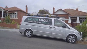 Oz Air Group Pic 2