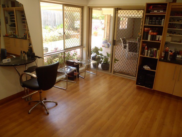 Hair on Helios Pic 1 - Air conditioned salon with both indoor and outdoor waiting areas