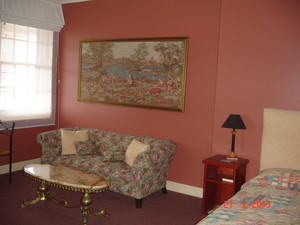 Grand Central Accommodation B&B Pic 3 - Room 1