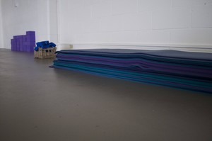 Harlow Hot Yoga Pic 5 - Complimentary mats blocks and straps