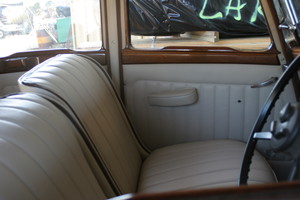 Taylors Upholstery & Canvas Pic 3