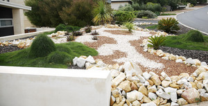 Fronds Landscape Design Pic 3