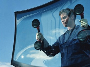 metro windscreen service Pic 1