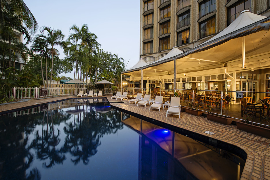 DoubleTree by Hilton Hotel Darwin Pic 1 - Outdoor Pool