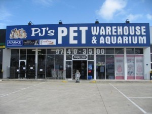 Pet and Aquarium Warehouse Pic 1