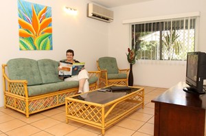 Cairns Reef Apartments and Motels Pic 4