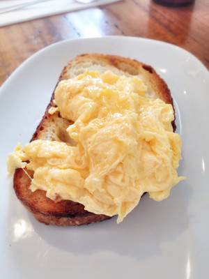 Gardiner and Field Pic 4 - Scrambled egg on toast