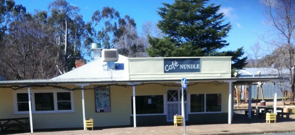 Cafe Nundle on the Park Pic 1 - Cafe Nundle on the Park Exterior