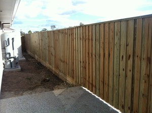 Diamond Fencing Solutions Pic 4 - Timber Treated Pine 18H Lapped Capped