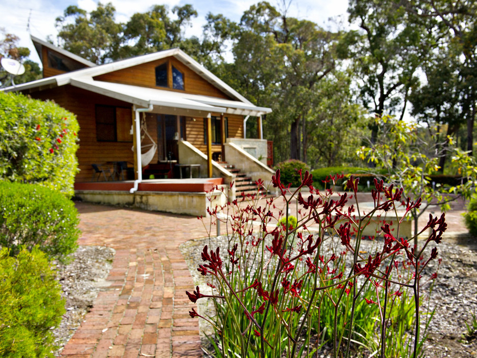 Secret Garden Holiday House, Rosa Glen Pic 1