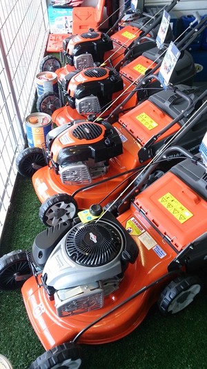 Baxter Mowers & Chainsaws Pic 2