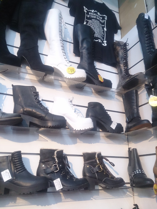 raben gumboots